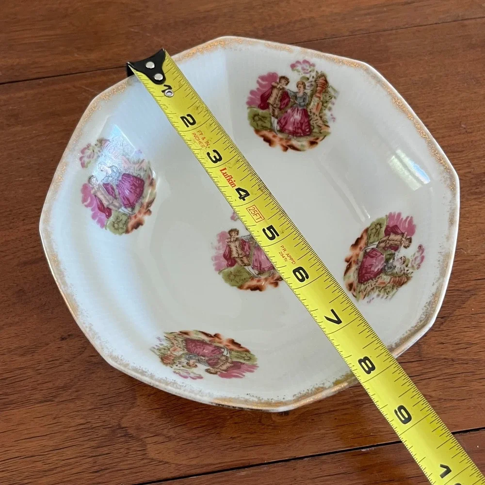 Vintage Fragonard Courting Couple 8.5